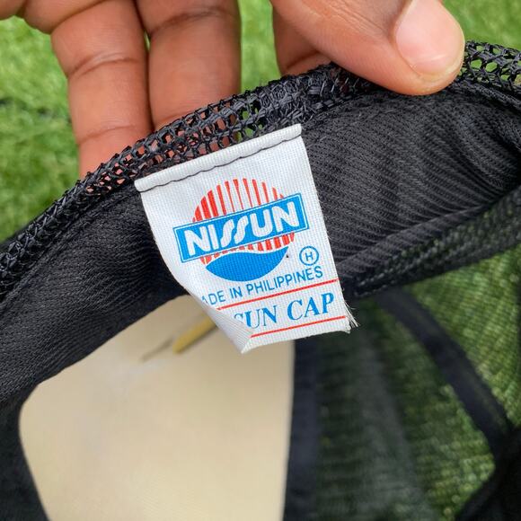 Bedland's Fairbury NE 1990's Vintage Snapback Hat - Picture 5 of 5